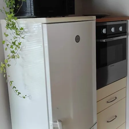 Idyllic Retreat Next To An Elven Forest Apartamento *