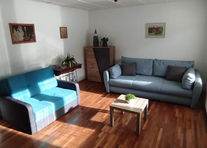 Idyllic Retreat Next To An Elven Forest גוזד מרטולז'ק