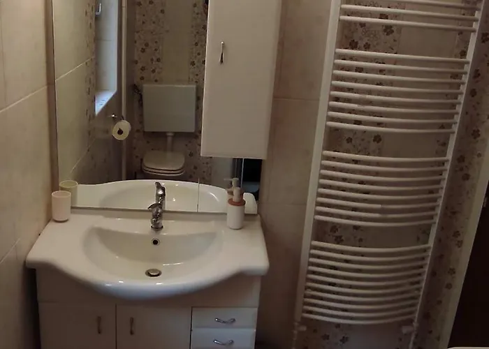 דירה Idyllic Retreat Next To An Elven Forest גוזד מרטולז'ק