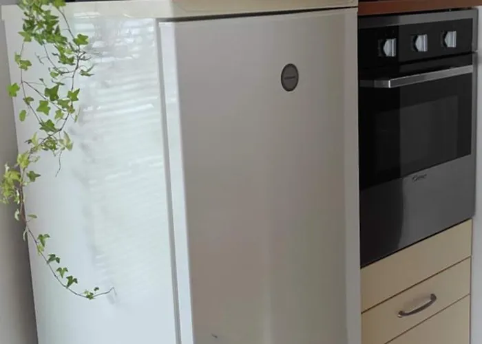 Idyllic Retreat Next To An Elven Forest דירה *